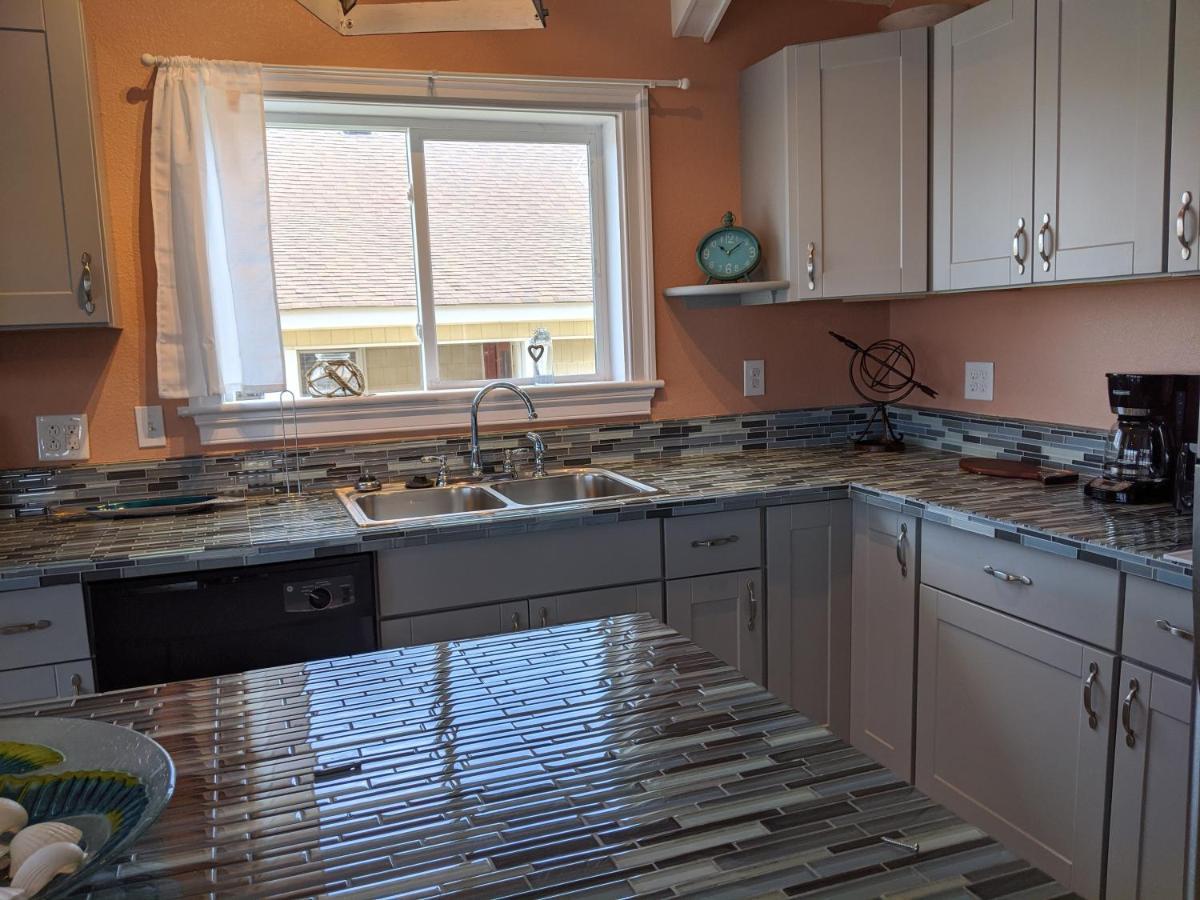 2508 Beach Rd, Semi-Oceanfront, Pool/Hot Tub Nags Head Exteriör bild