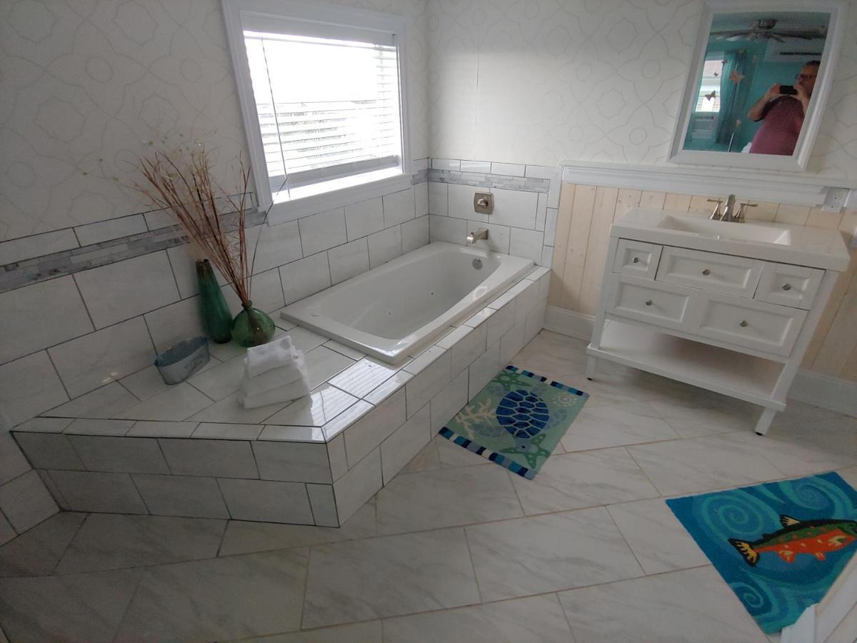 2508 Beach Rd, Semi-Oceanfront, Pool/Hot Tub Nags Head Exteriör bild