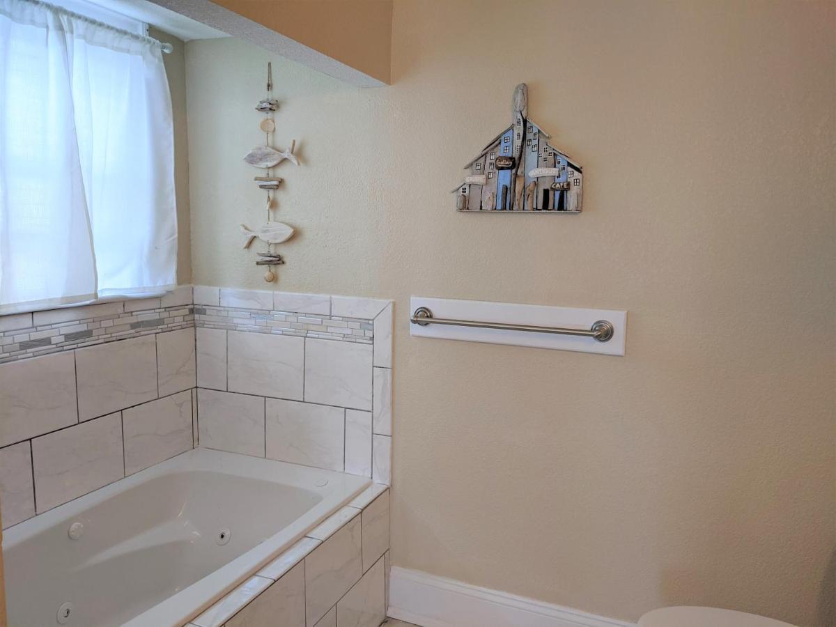2508 Beach Rd, Semi-Oceanfront, Pool/Hot Tub Nags Head Exteriör bild