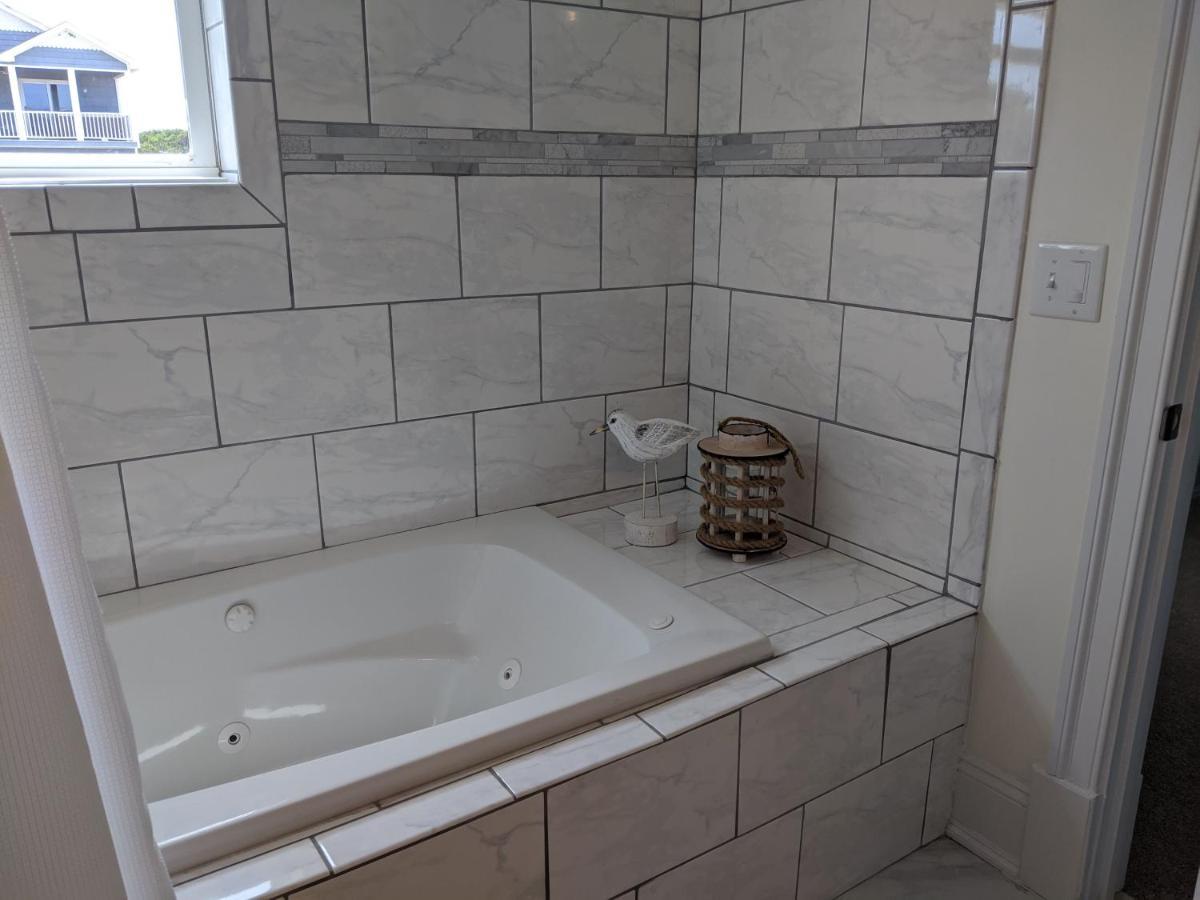 2508 Beach Rd, Semi-Oceanfront, Pool/Hot Tub Nags Head Exteriör bild